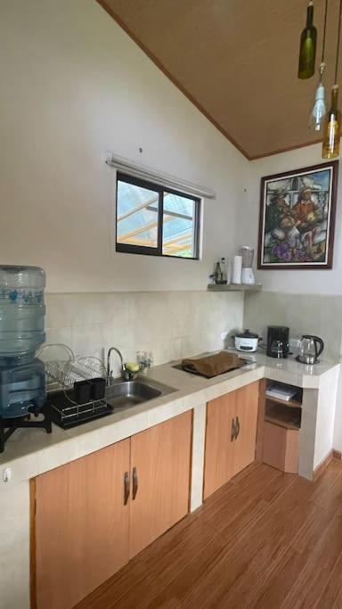 Casa Noil, Beautiful Eco House Near The Beach! Apartamento Puerto Viejo de Talamanca Exterior foto