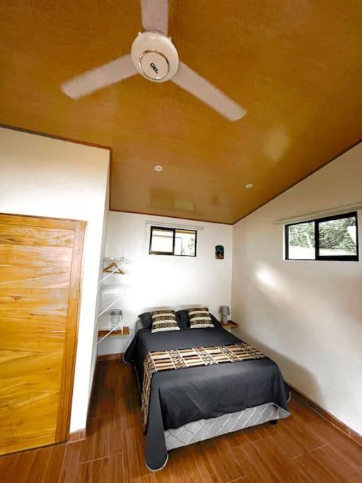 Casa Noil, Beautiful Eco House Near The Beach! Apartamento Puerto Viejo de Talamanca Exterior foto