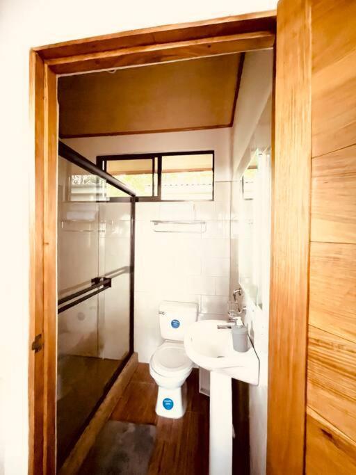Casa Noil, Beautiful Eco House Near The Beach! Apartamento Puerto Viejo de Talamanca Exterior foto
